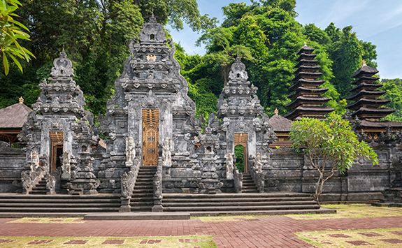 Goa Lawah temples East Bali