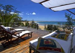 baia sonambula luxury hotel africa