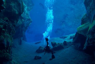 Diving in Iceland