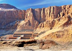 Valley of the Queens