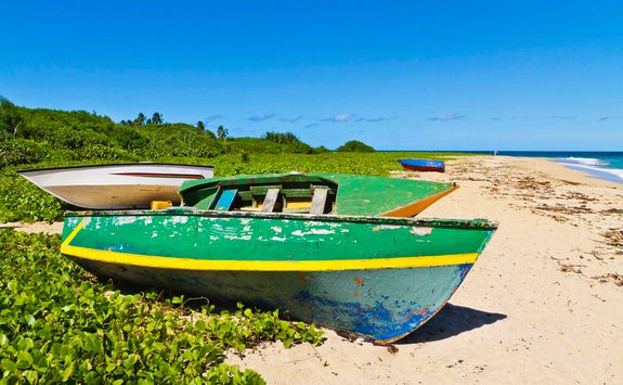 levera beach grenada