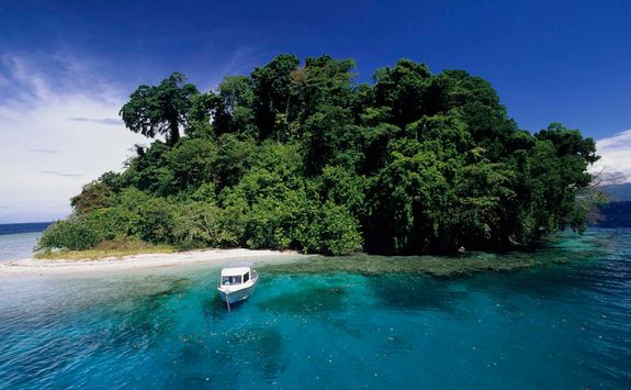 png  deser ilsland boat