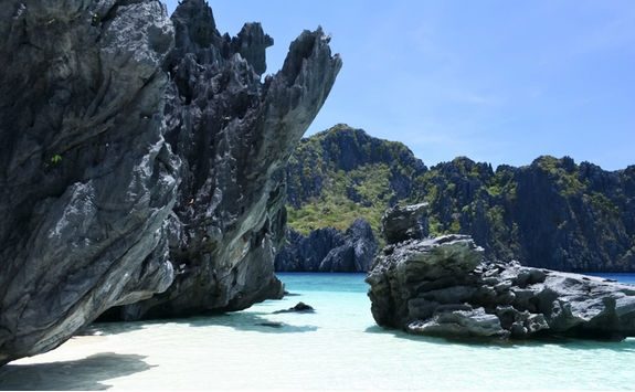 palawan rocks
