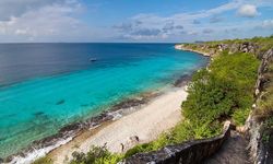 Bonaire beach