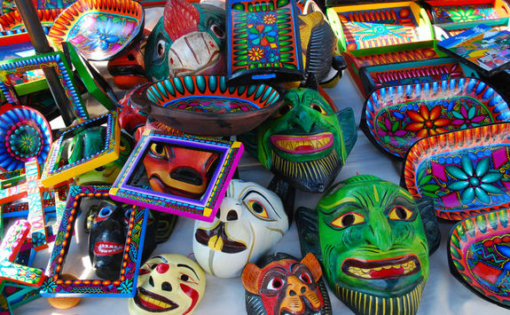 otavalo market colourful ornaments