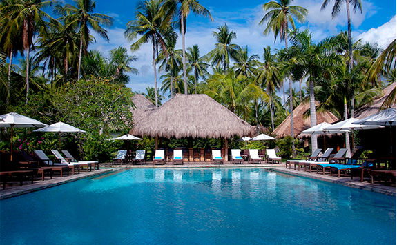 atmosphere resort pool