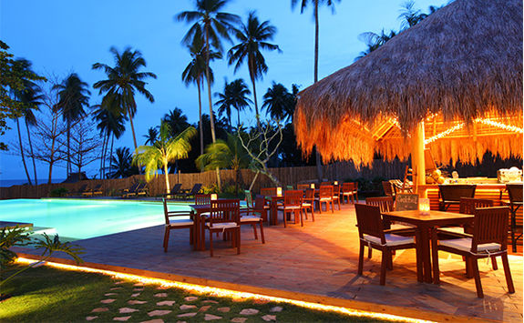 atmopshere resort and spa pool evening